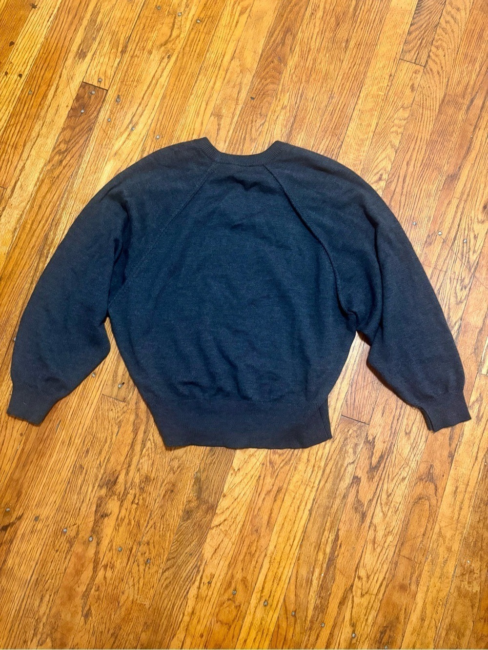 Athleta Dark Gray Merino Wool Raglan Sleeve Knit Sweater Small - Picture 2 of 8
